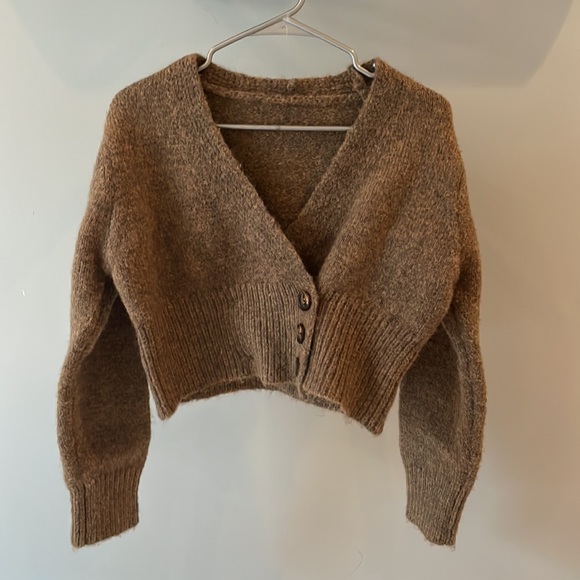 knitted sweater -NEW - Picture 3 of 4